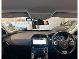 ぜひ厳選したドイツプレミアムブランドのお車を、見て・触って・比べてください！