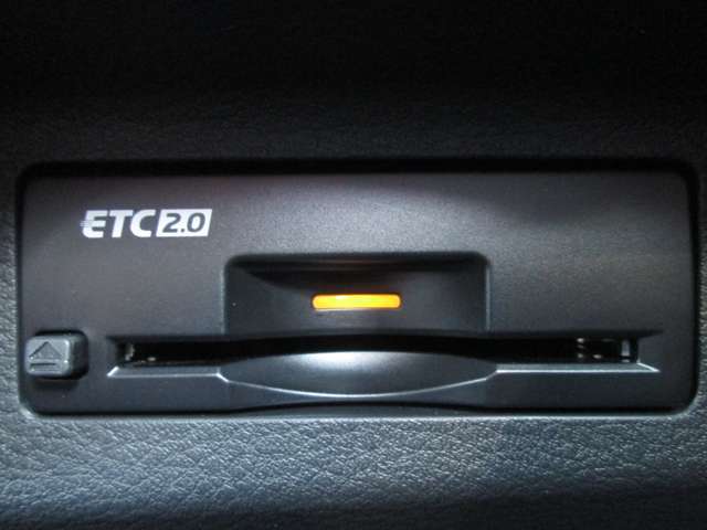 ビルトイン2.0ETCも付いてます、高速ドライブを楽しんで下さい。