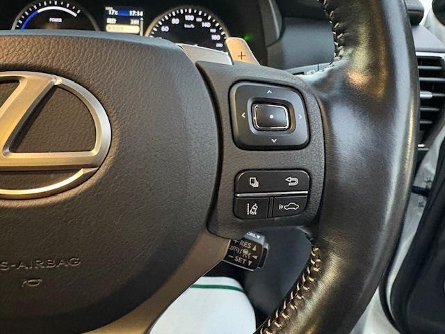 商談ルームにはキッズルームも完備しています☆お子様連れでもゆっくりとお車をお選びいただけます！