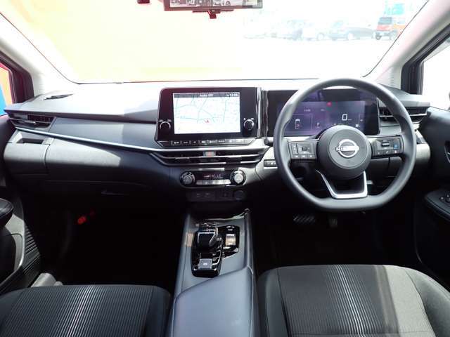周りが見やすく運転しやすいお車です♪