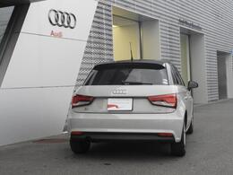 アウディにはコンパクトカーからスーパースポーツまで、さまざまなモデルが用意されています。