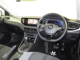輸入車ならではの、細部まで作り込まれた、洗練されたデザインです。運転席からの視界は、店頭にてお客様ご自身の目でお確かめください.