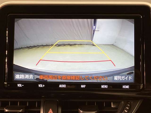 バックカメラも搭載！駐車が苦手な方でも後ろが見えますので心配ございません。
