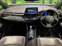 グループ総在庫数約30，000台！！全国の系列店からメーカー・車種問わずご紹介出来るので、あなたにピッタリのお車が見つかるはずです♪まずはお問い合わせ下さい☆