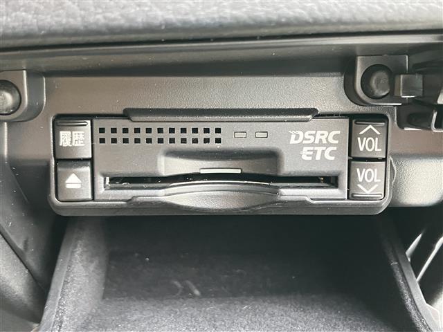 高速道路を利用するなら必需品！！ETC付きなので料金所での支払がなくスムーズにゲートを通過出来るので非常に便利です！！
