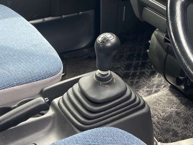 有限会社新堀自動車　スズキ自販吹上鹿児島県日置市吹上町中原2645フリーダイヤル　0078-6002-858932営業時間　09:00～18:00 定休日/無　（GW、お盆期間、年末年始）