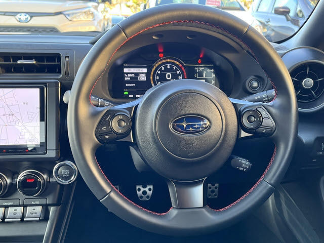 中古車は一物一価と言われ同じ年式・同じ距離・同じ状態で同じ値段のものが存在しないことを指しています、お店や担当者を信じてご購入の決意を固める、無くなって後悔するのはお客様と同様に私たちもショックです。