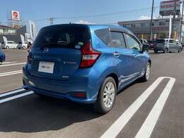 R02年式　ノート　e-POWER　X　ブルーのお車が入荷しました☆