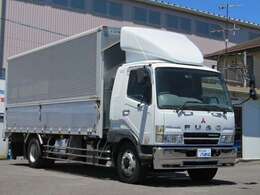 8200ccディーゼルエンジン・6M61型・NOX　PM規制適合・フロア6速MT・リアベット付キャビン