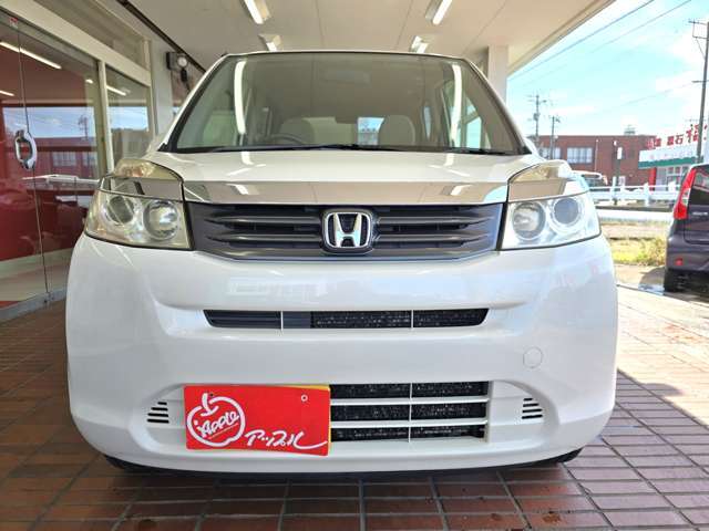 当店は、直接ユーザー様より買取をさせていただいたお車を、店頭販売させていただいております。中間マージンをカットする事で、良質車をとてもお得な価格でお乗りいただけます。