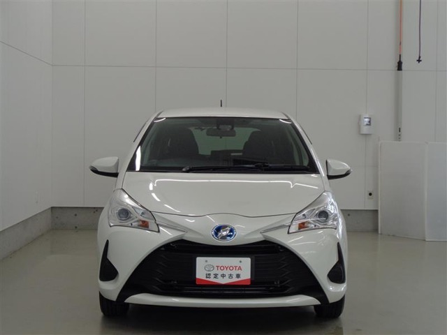 また、お車にあまり詳しくない方でも気軽に立ち寄って頂けるお店作りを目指しています。中古車選びに不安があるという多くのお客様の声に応えるべく『親切・丁寧・明瞭』をキーワードにしっかりサポート致します。