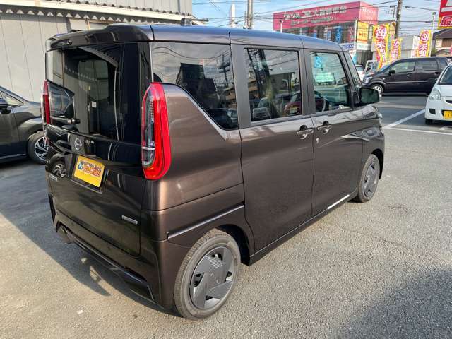 新車のご購入も是非当社にご相談ください。お客様のニーズに合う新車を各メーカーの中からご提案いたします。納車後の新車点検も当社にて実施させて頂きます。