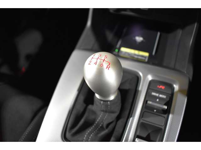 当社にて『カービューティーPROボディコーティング施工』を承ります。大切な愛車のボディをしっかりとお守りいたします！詳しい施工内容についてはスタッフまでお気軽にご相談ください。