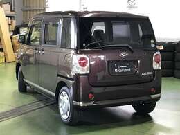 法定整備費用は本体価格に含まれております。洗練されたサービススタッフが法定整備を実施し、必要に応じて交換・修理作業を施したうえで、安心してお乗りいただける状態にしてお引渡し致します。