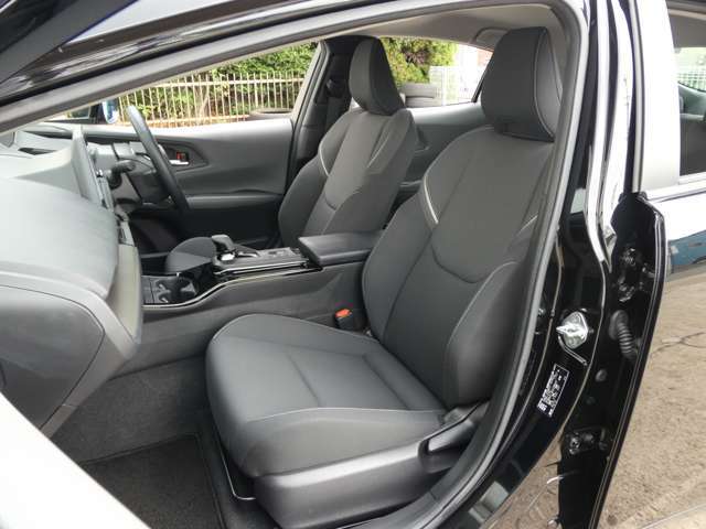 納車前プロの手で内装クリーニング施工致します☆