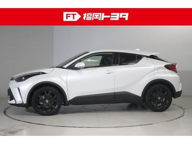 ☆トヨタ認定中古車☆ハイブリットシステム診断書と初度登録年月から10年間（走行20万キロまで）、ハイブリット機構の無料保証が付いています。