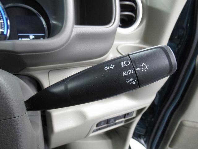 オートライトは、付け忘れや消し忘れを防ぐことができます。高速道路などのトンネルなどにも役立ちます。