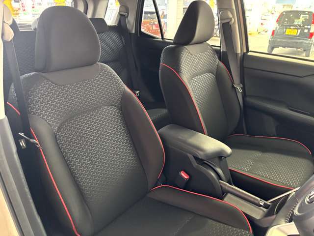 フロントシート