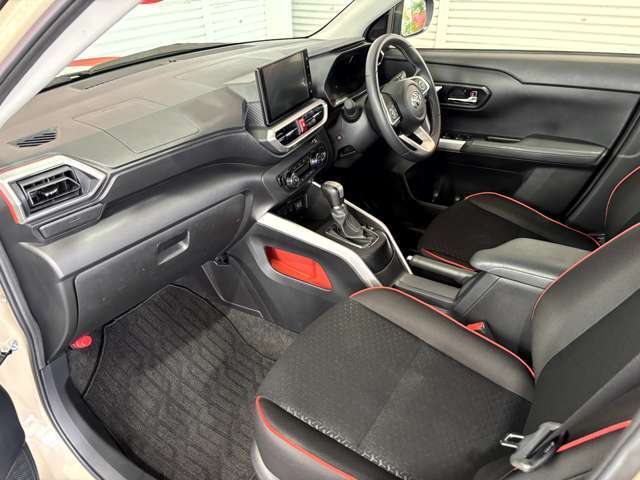 フロントシート