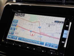 純正メモリーナビ　VXM-152VFi　フルセグTV　Bluetooth　CD　DVD　MR　ナビ起動までの時間と地図検索する速度が最大の魅力で、初めての道でも安心・快適なドライブをサポートします！
