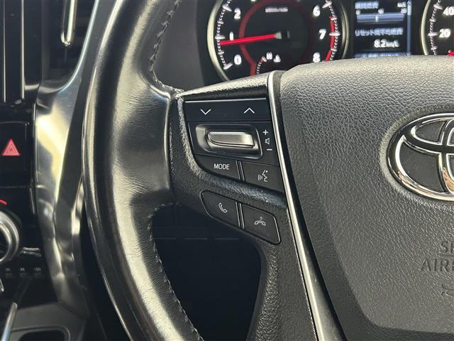 【運転席操作部】快適なドライブを楽しむための機能が装備されています！運転席から触れるので、使いやすいです！除菌プランいれていただくと、さらに清潔で安心していただけます！
