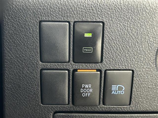 【運転席操作部】快適なドライブを楽しむための機能が装備されています！運転席から触れるので、使いやすいです！除菌プランいれていただくと、さらに清潔で安心していただけます！