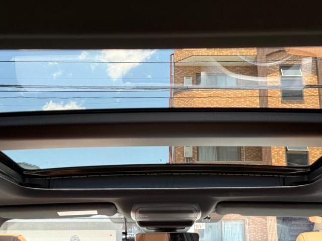 国産車から輸入車まで多様なお客様のニーズのお応えできるように、全国規模で豊富な在庫展開！車のことならWECARSへ！
