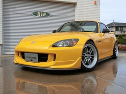 コンディションのよいS2000がどんどん少なくなる中、非常に上質な一台が入庫しました