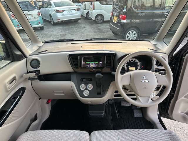 HOTのここがイイトコ♪其の八、レッカー24時！！レッカー・積載車による車の移動、保険会社との交渉、当事者間の仲介、修理・板金に至るまで、ホットの信頼と安心はどこまでも、お客様のために・・・