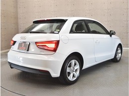 全車メカニックによる機関系のチェック済み。合格した車のみを展示してます！納車後のメンテナンスや車検もお任せください！自社の陸運局指定工場でディーラーさんよりもリーズナブルに承ります。