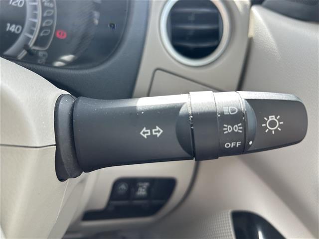 【運転席操作部】快適なドライブを楽しむための機能が装備されています！運転席から触れるので、使いやすいです！除菌プランいれていただくと、さらに清潔で安心していただけます！