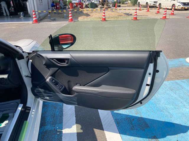 運転席ドア内側★