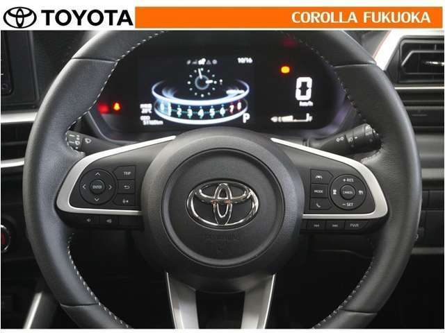 ステアリングスイッチで操作可能な表示の切替操作等を行うことにより、運転に集中することができますよ。