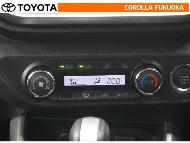 オートタイプのエアコンです。自動で風量を制御し、心地よい空気に包まれた快適な空調をつくります。