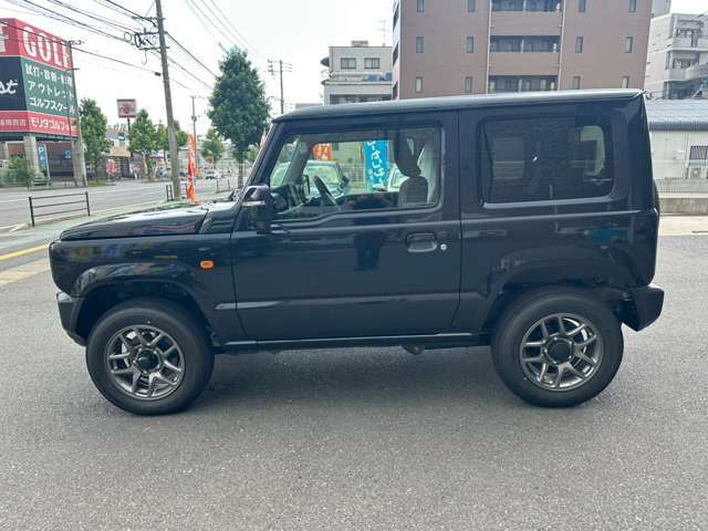 クルマを見たくても遠すぎて見に行けない！クルマを見ないで買う。ご不安なことがたくさんあると思います。どんな些細な事でもスタッフにお問い合わせください。しっかりご説明させていただきます！