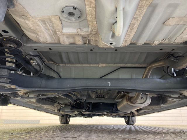 下回りがきれいなうちに、防錆加工の施工がオススメ。降雪地域はもちろん、沿岸部にお住いの方や、趣味でマリン・ウィンタースポーツをされる方にご好評いただいております。