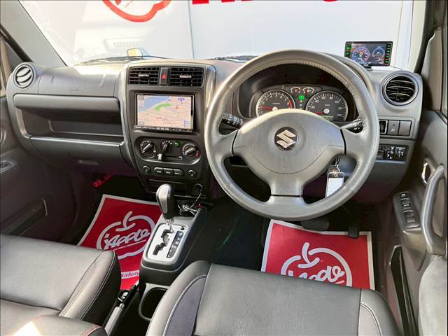 来店には近鉄、JR弥富駅から徒歩6分ほどになります。事前にご連絡いただければ駅までお迎えに上がりますのでご気軽にご用命ください。