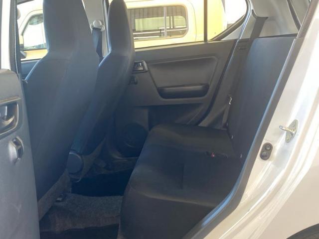 WECARSでは各商談席に大型モニターをご用意しております！見やすい大画面でゆったりと全国の在庫をご覧いただけます！是非ご来店お待ちしております！