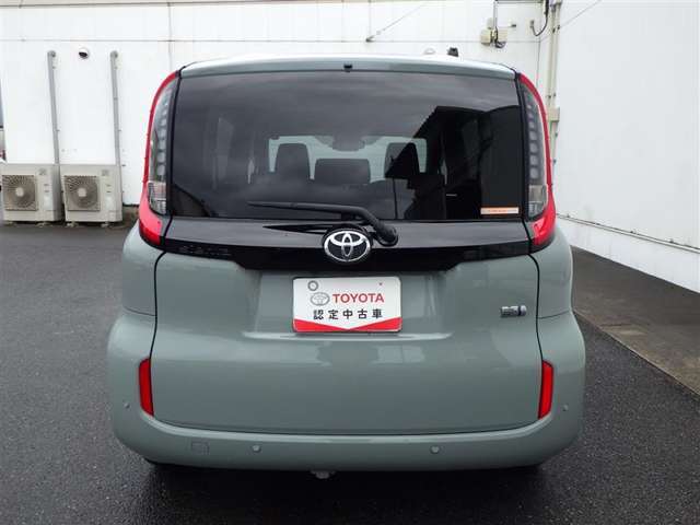 トヨタ認定中古車保証付！（1年間、距離無制限　HV車はHV保証付）　別途延長保証もご用意しております♪　ぜひ現車を確認にご来店ください