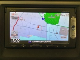 ナビゲーションはワンセグTV対応のGathers純正メモリーナビを搭載しています。Bluetoothオーディオ機能がありますので、スマートフォンなどの音楽も再生できます。