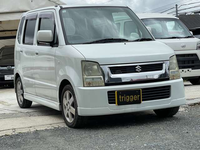 当店の在庫にないお車でもお任せください！ご希望のお車をお探しすることができます！近くの販売店で買いたいんだけど、といったお悩み当店にお任せください♪
