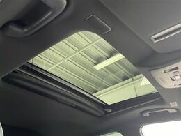 【天井】『天井』の画像になります。写真の内容に関してご不明点、ご質問等がございましたらお気軽にガリバー店舗までお問い合わせください。