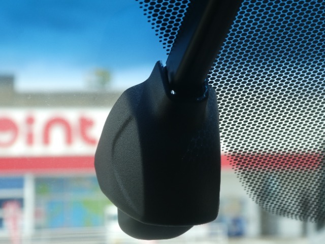 ドライブレコーダー装備♪映像と音声を記録してくれるドライブレコーダーは、事故の際に確かな証拠能力を発揮してくれます。