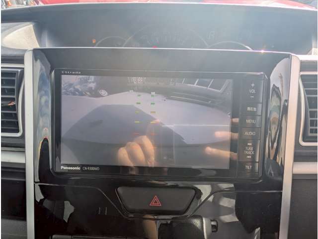 【バックモニター】装備しておりますので、後方確認や車庫入れも安心・安全・快適です！