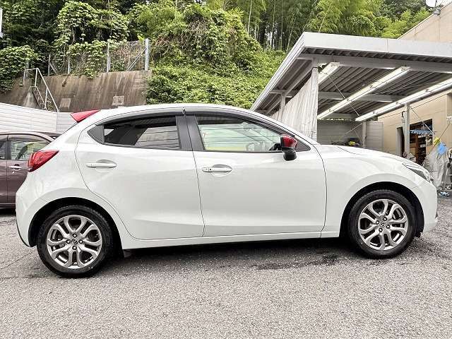 《《カーセブンの拘り》》☆カーセブンは全車ユーザー買取車！余分な中間マージンは発生しないので厳選良質車を魅力的な価格にてご提供致します。《フリーダイヤル》0120-844-866