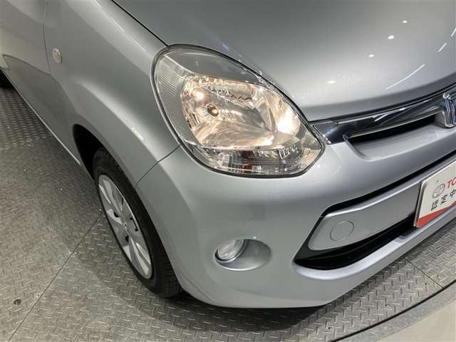 少し暗いなぁと思われたらHIDキットやLEDバルブも販売しております。適応車種がございますので、ご希望の方は一度ご相談下さい