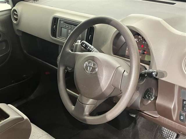 見通しのよいすっきりとした視界で、誰でも運転しやすいです。運転のしやすさは疲れにくさにも繋がりますよ♪