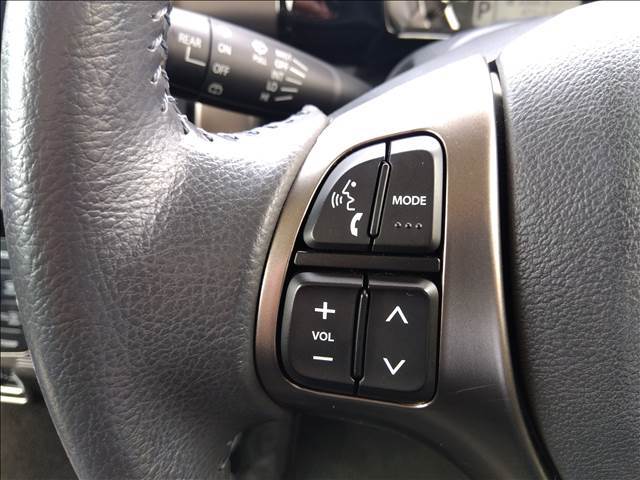 4WD☆禁煙車☆走行4.7万キロ☆ナビ☆TV☆衝突軽減B☆車線逸脱警報☆アイドリングストップ☆ETC☆ハーフレザーシート☆前席シートヒーター☆ヒルディセントコントロール☆ルーフレール☆試乗出来ます☆