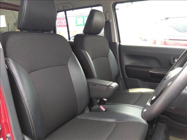 4WD☆禁煙車☆走行4.7万キロ☆ナビ☆TV☆衝突軽減B☆車線逸脱警報☆アイドリングストップ☆ETC☆ハーフレザーシート☆前席シートヒーター☆ヒルディセントコントロール☆ルーフレール☆試乗出来ます☆