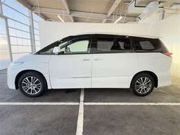 R1年式　トヨタ　エスティマHV アエラス プレミアム　入荷しました。